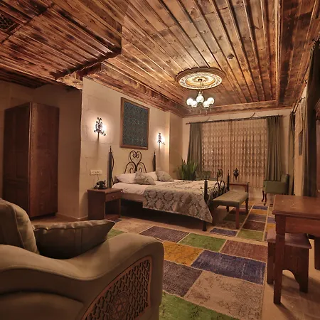 فندق Caravanserai