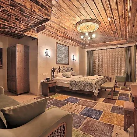 Caravanserai Hotel