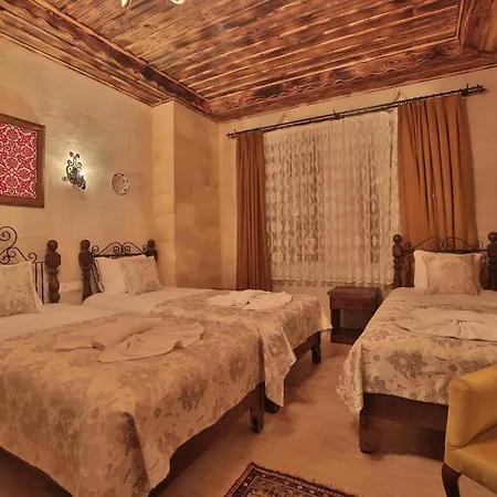 Caravanserai Hotel 2*
