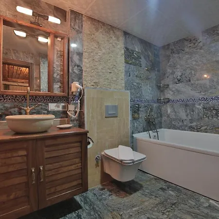 Caravanserai 3* غوريمِيه