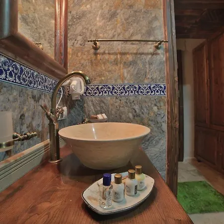 酒店 Caravanserai 3*