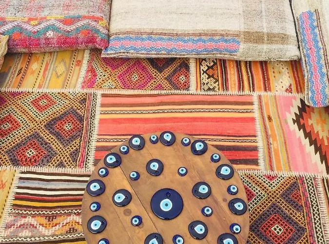 Otel Caravanserai 3*